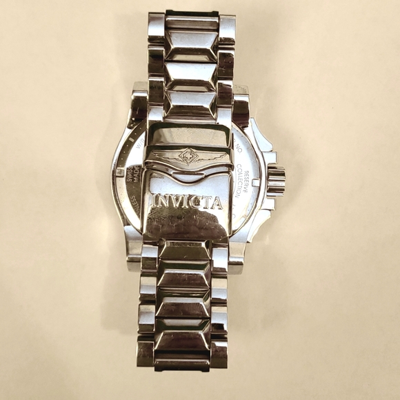 Invicta - Picture 2 of 2